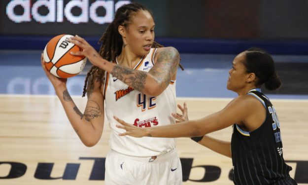 lesbiana baloncestista