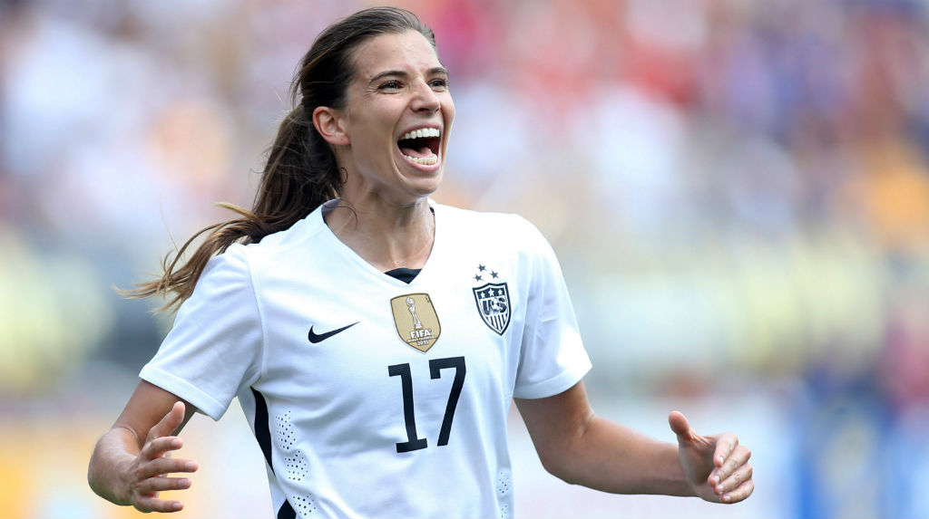 La futbolista Tobin Heath sale del armario de una forma muy original