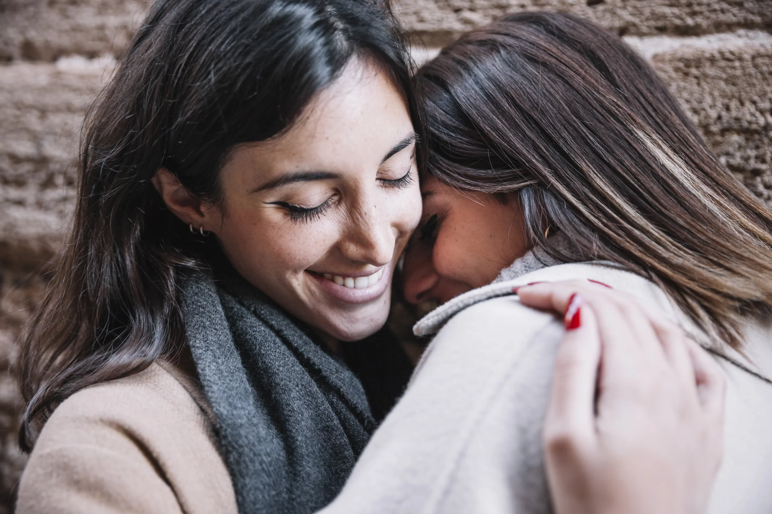 Maternidad lésbica: Todo lo que debes saber sobre la donación de semen en España
