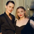 Chloë Grace Moretz y Kate Harrison