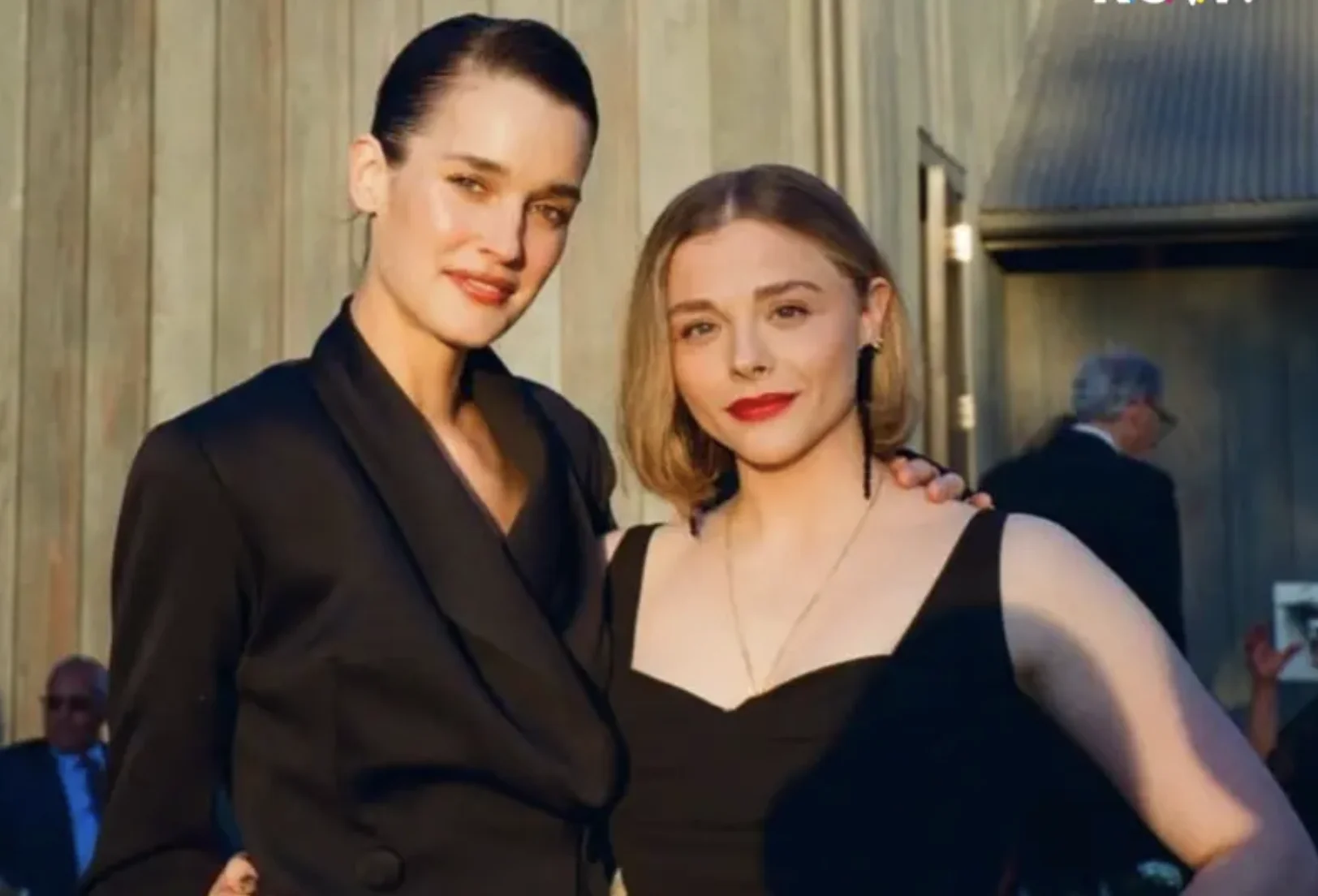 Chloë Grace Moretz y Kate Harrison: Amor y Compromiso en Hollywood