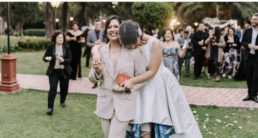 Gabriela Zavaleta y Fabiola Arce