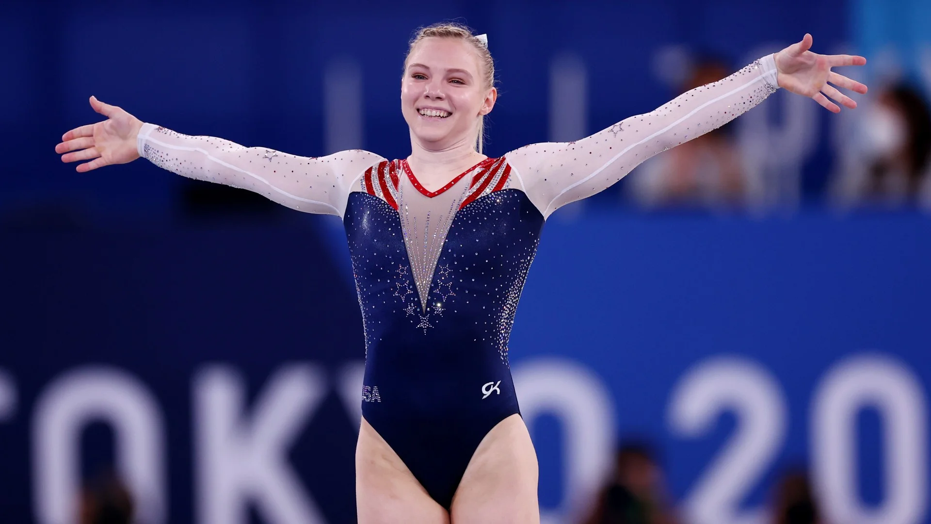 Jade Carey, la campeona olímpica de gimnasia, muestra su amor públicamente con su novia Aimee