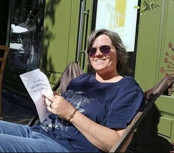Caroline Grandjean. profesora lesbiana se suicida