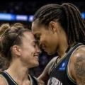 Courtside, la comedia romántica lésbica sobre baloncesto que ya necesitamos ver