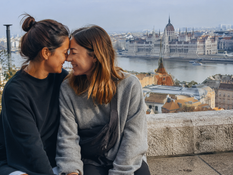 Viaje lesbico en grupo MíraLES a Budapest