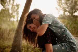 Si las lesbianas del mundo fueran 100 mujeres, solo 20 podrían casarse