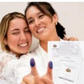 Dos mujeres hacen historia al celebrar el primer matrimonio igualitario de Bolivia